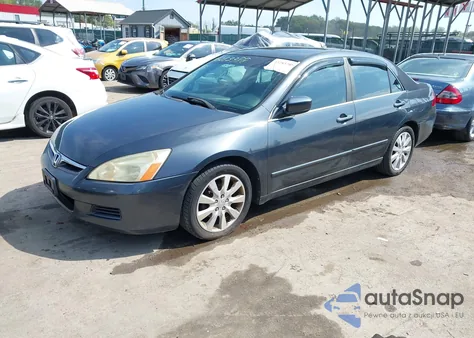 2006 Honda Accord 3.0 Ex from USA, damaged, VIN 1HGCM668X6A028135